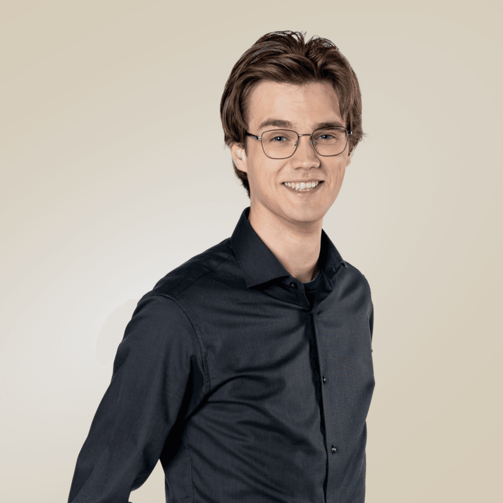 Chris van den Broek