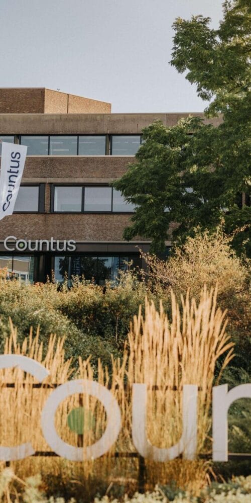 HR & IT automation with smart integrations